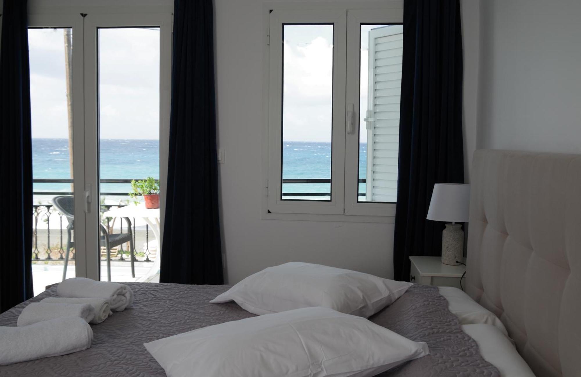 Soso'S Apartments -Vacations Next To The Beach Pszarí Foráda Kültér fotó
