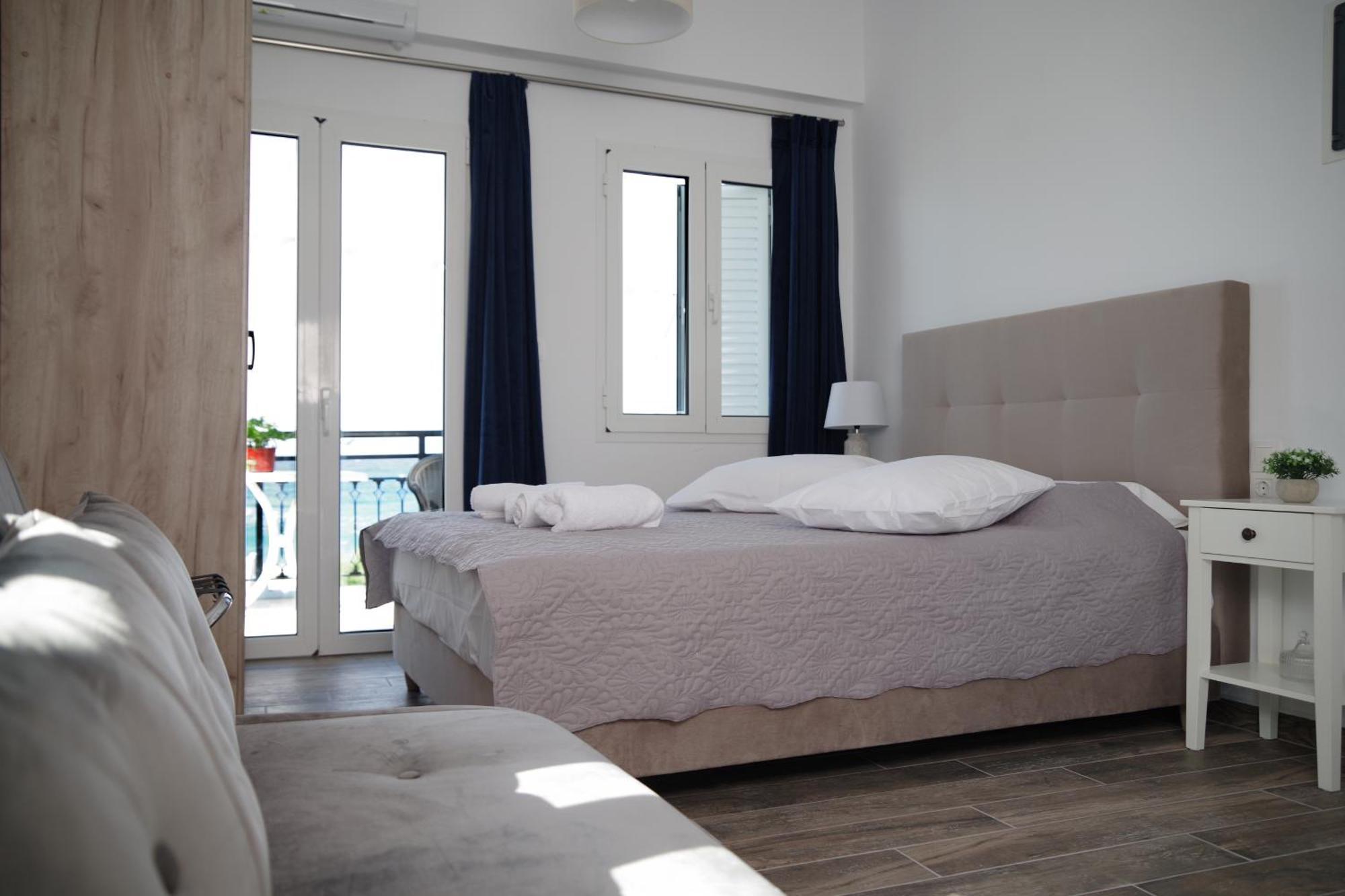 Soso'S Apartments -Vacations Next To The Beach Pszarí Foráda Kültér fotó